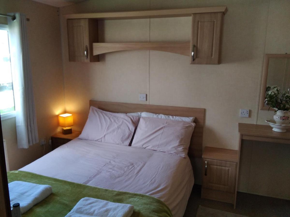 Private Caravan Situated At Parkdean Number 18 Saint Margaret's at Cliffe
